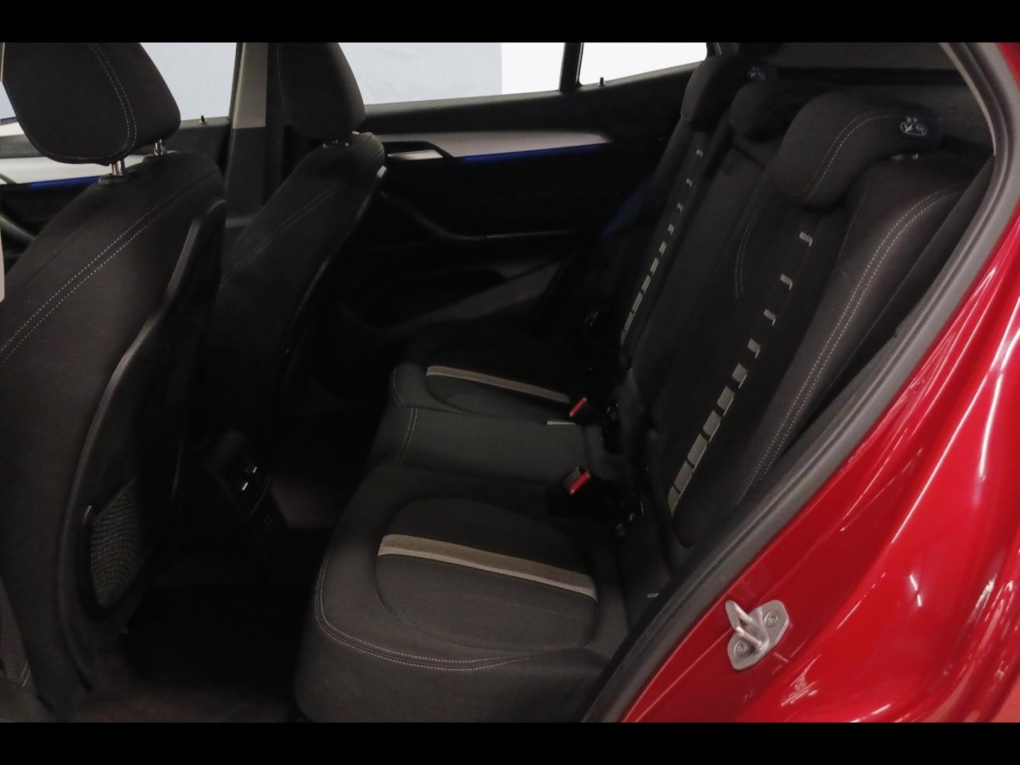 Image BMW X2 sDrive18iA 136ch Business Design DKG7