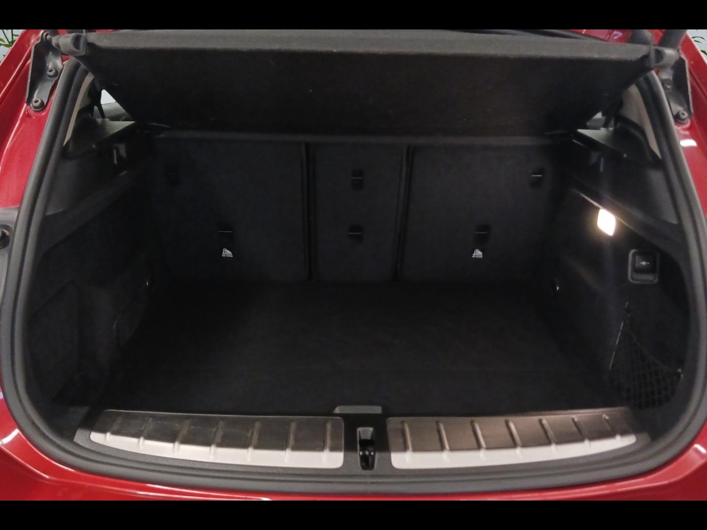 Image BMW X2 sDrive18iA 136ch Business Design DKG7