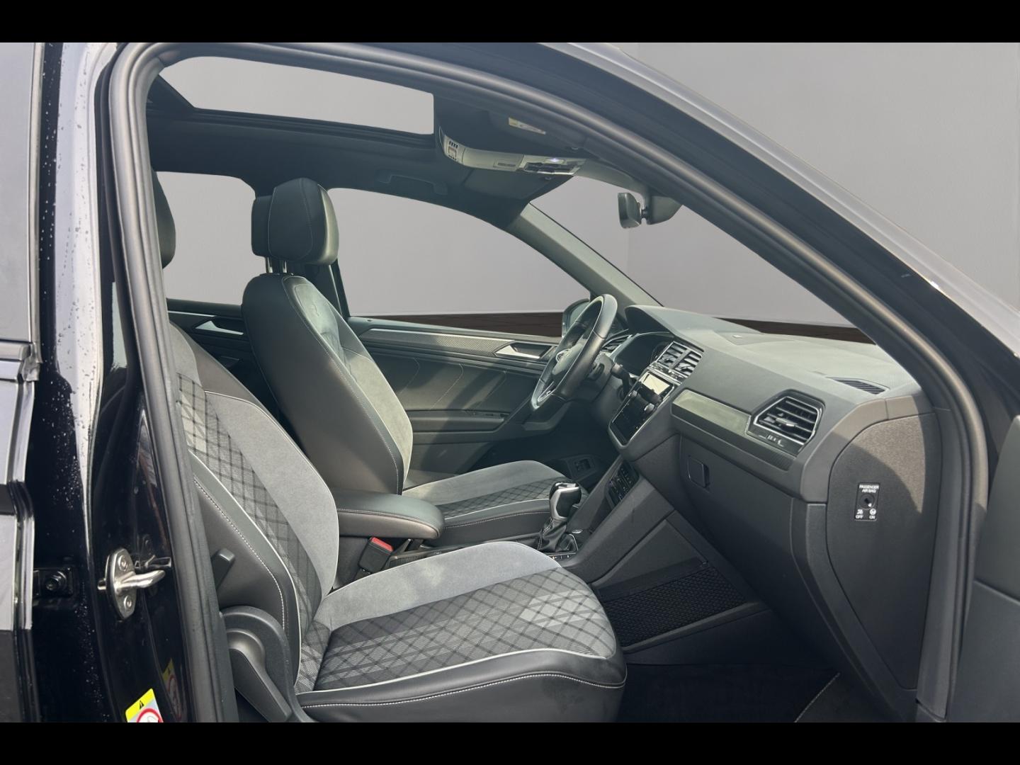 Image VOLKSWAGEN Tiguan 1.4 eHybrid 245ch R-Line DSG6