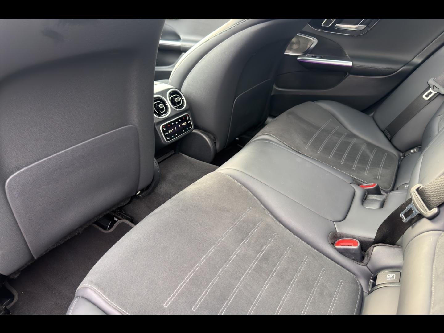 Image MERCEDES-BENZ Classe C Break 300 d e 197+129ch AMG Line