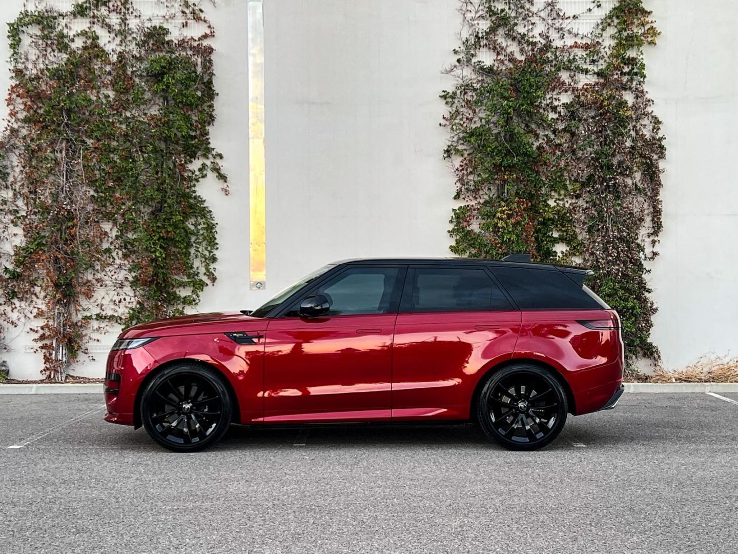 Image LAND-ROVER Range Rover Sport 4.4 P530 530ch First Edition