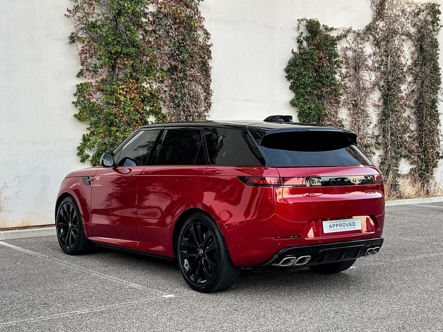 Image LAND-ROVER Range Rover Sport 4.4 P530 530ch First Edition