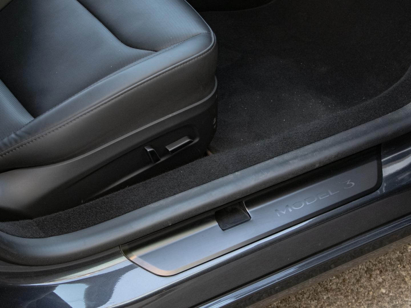 Image TESLA Model 3 Long-Range Dual Motor AWD