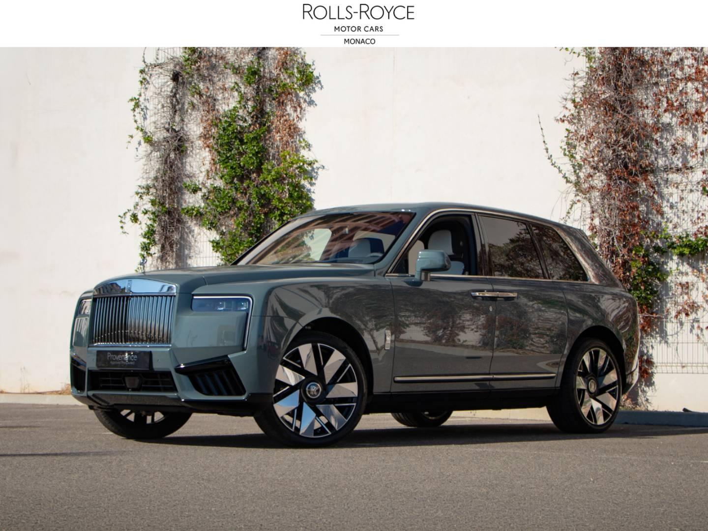 Photo ROLLS-ROYCE Cullinan V12 6.75 Bi-Turbo 571ch