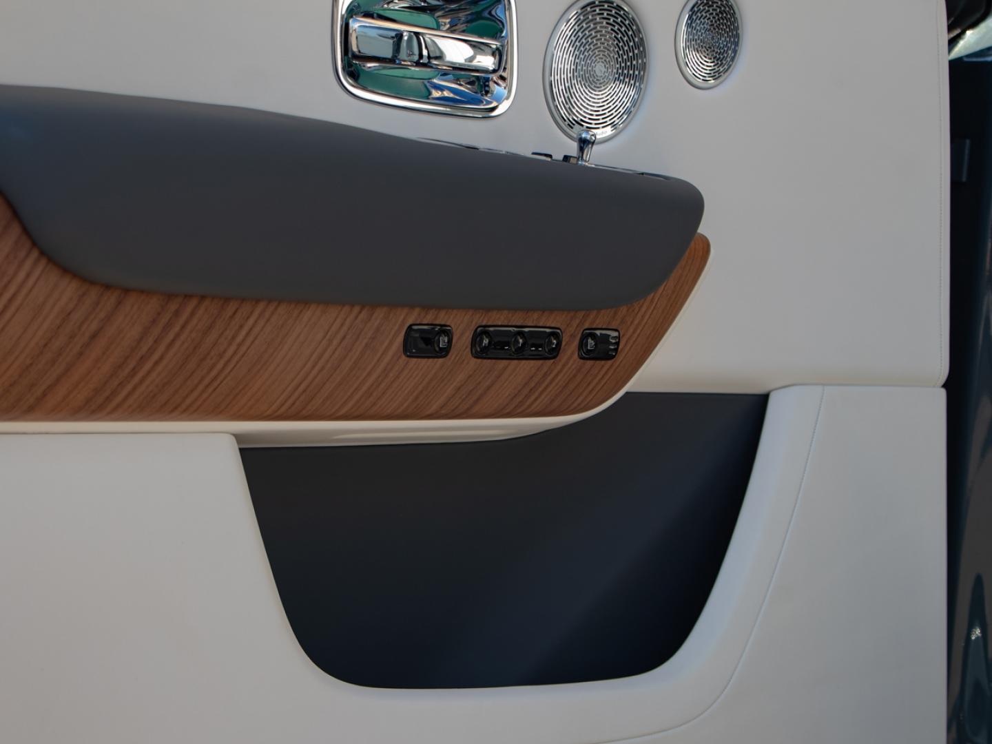 Image ROLLS-ROYCE Cullinan V12 6.75 Bi-Turbo 571ch
