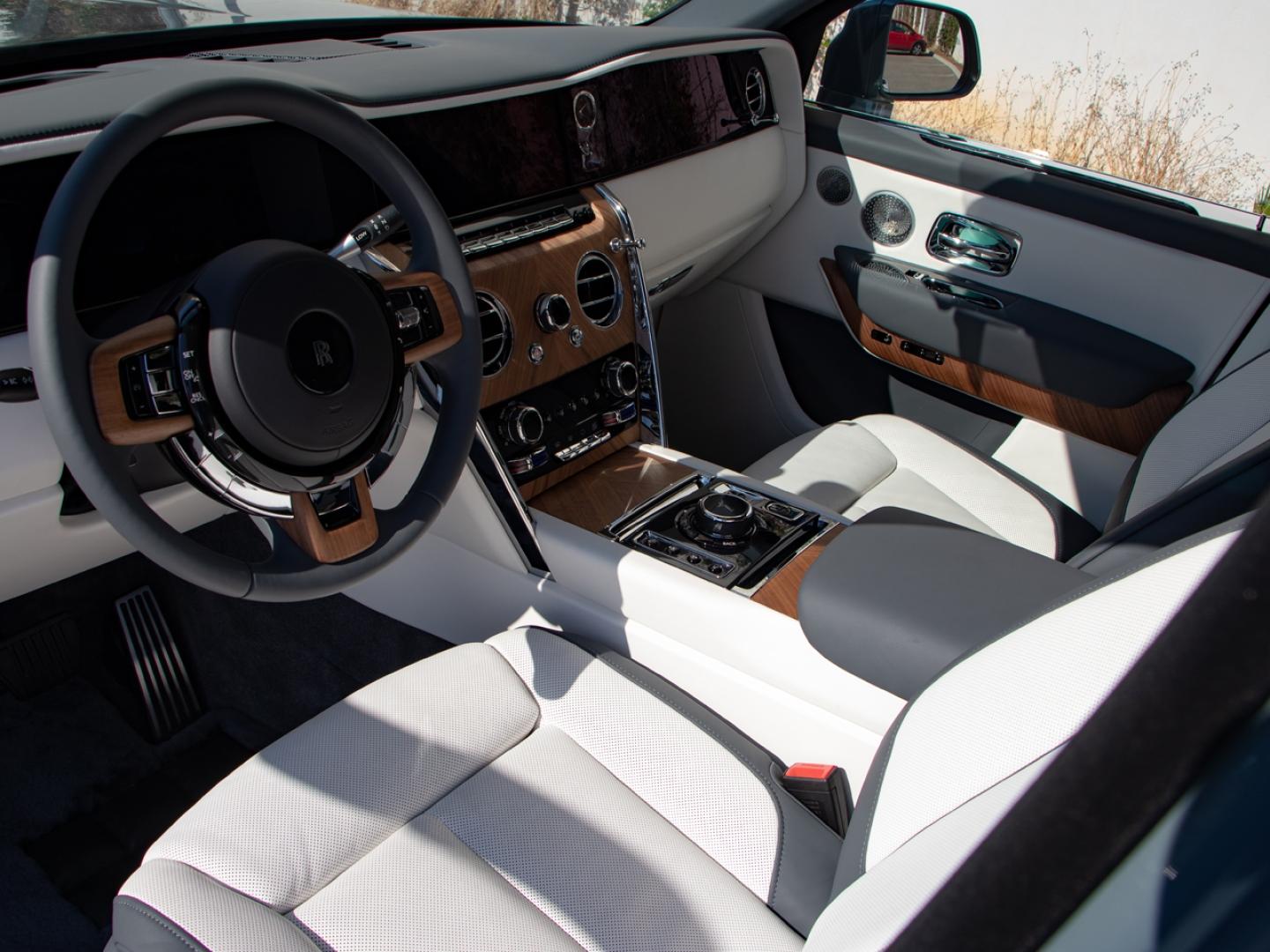 Image ROLLS-ROYCE Cullinan V12 6.75 Bi-Turbo 571ch
