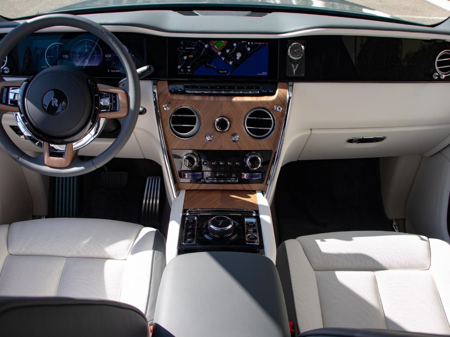 Image ROLLS-ROYCE Cullinan V12 6.75 Bi-Turbo 571ch