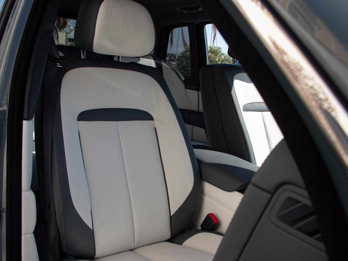 Image ROLLS-ROYCE Cullinan V12 6.75 Bi-Turbo 571ch