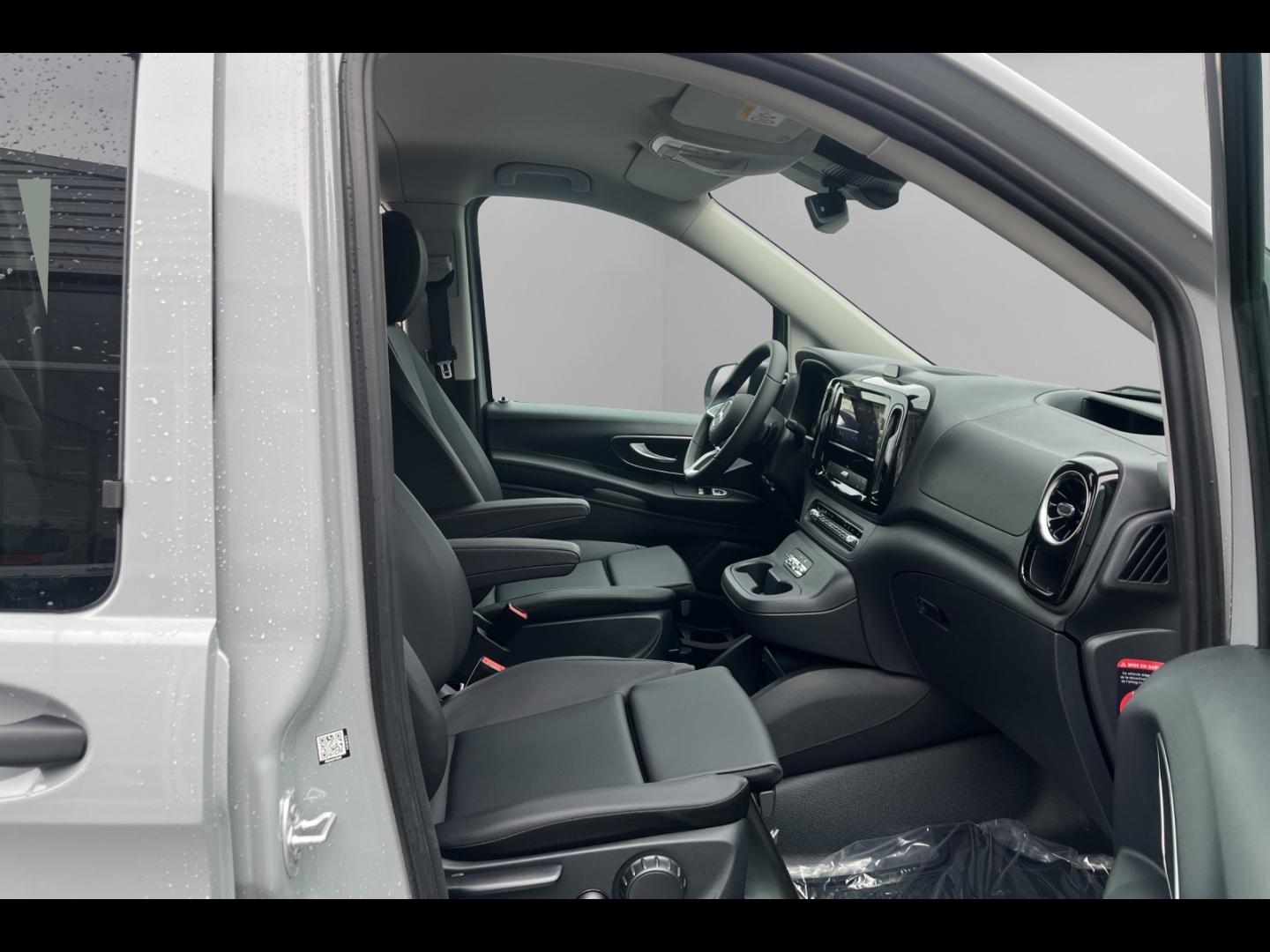 Image MERCEDES-BENZ Vito Fg 119 CDI Mixto Long Select Propulsion 9G-Tronic