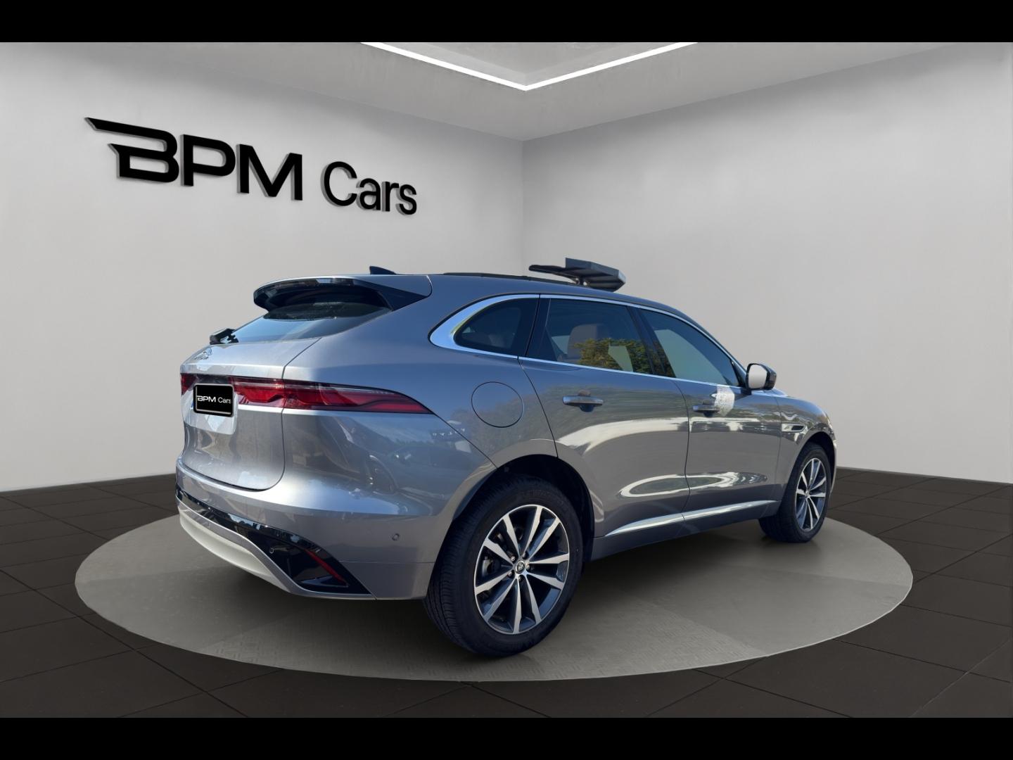 Image JAGUAR F-Pace P400e Plug-in-Hybrid R-Dynamic HSE BVA8 AWD