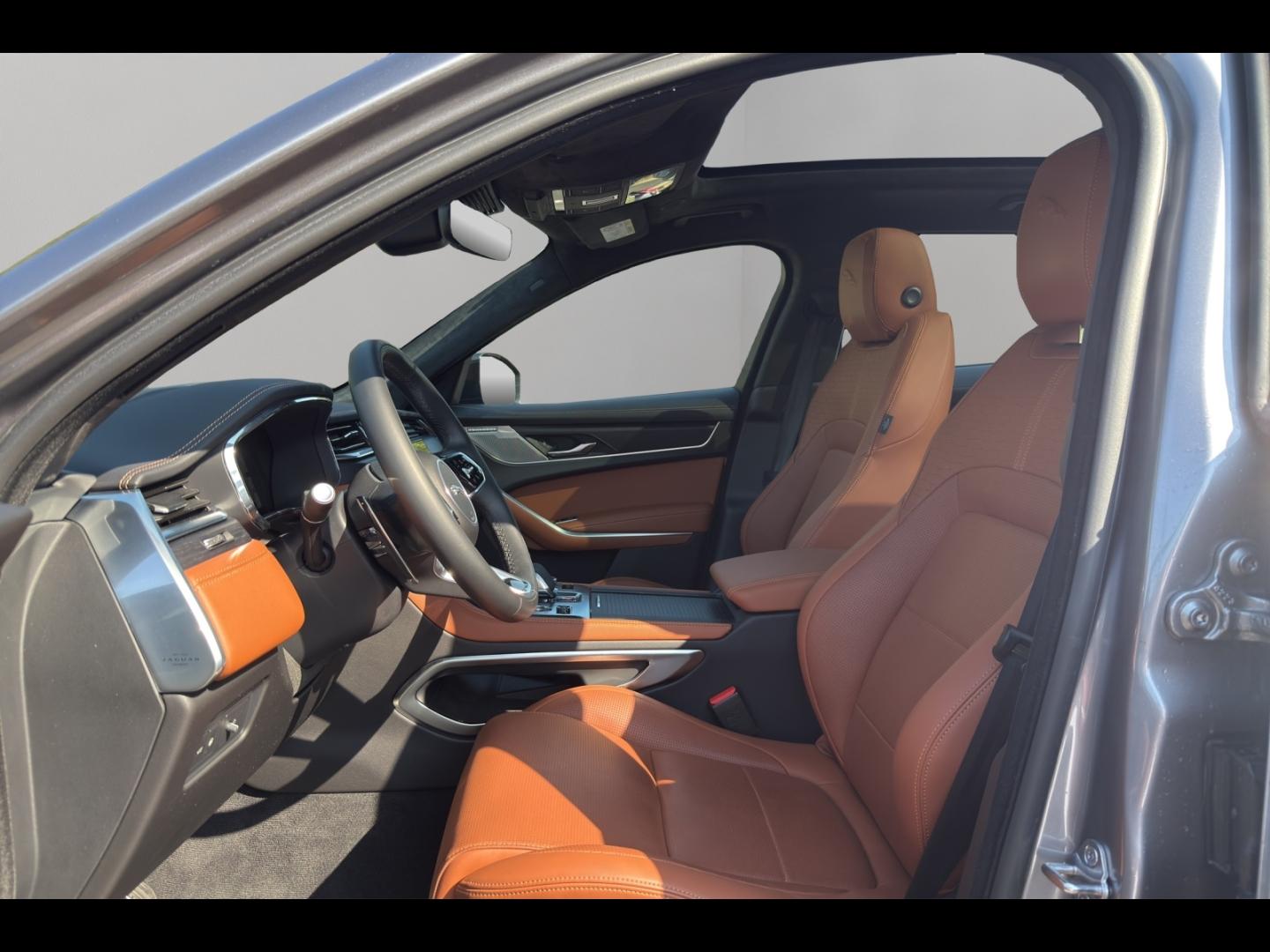 Image JAGUAR F-Pace P400e Plug-in-Hybrid R-Dynamic HSE BVA8 AWD