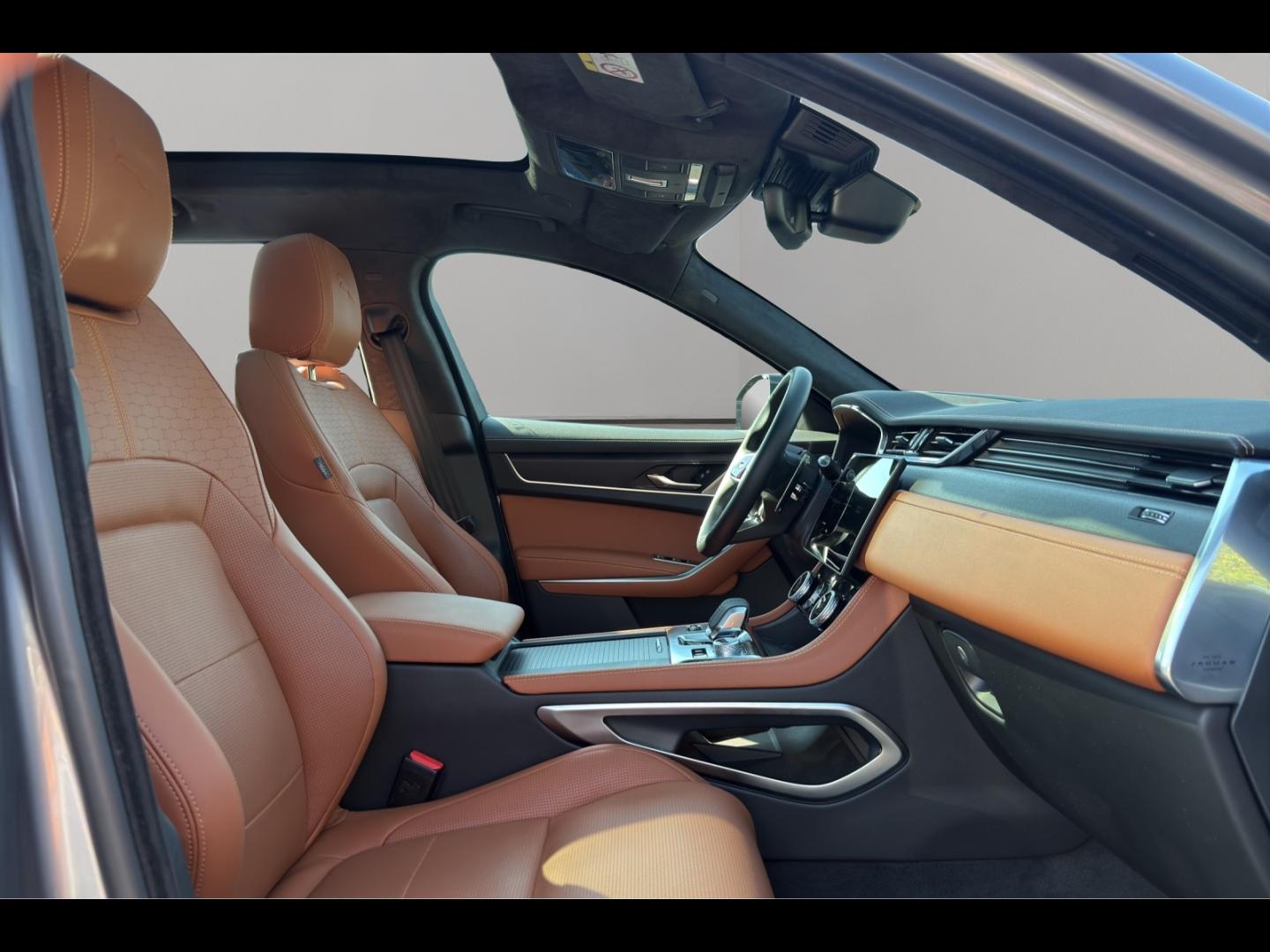 Image JAGUAR F-Pace P400e Plug-in-Hybrid R-Dynamic HSE BVA8 AWD