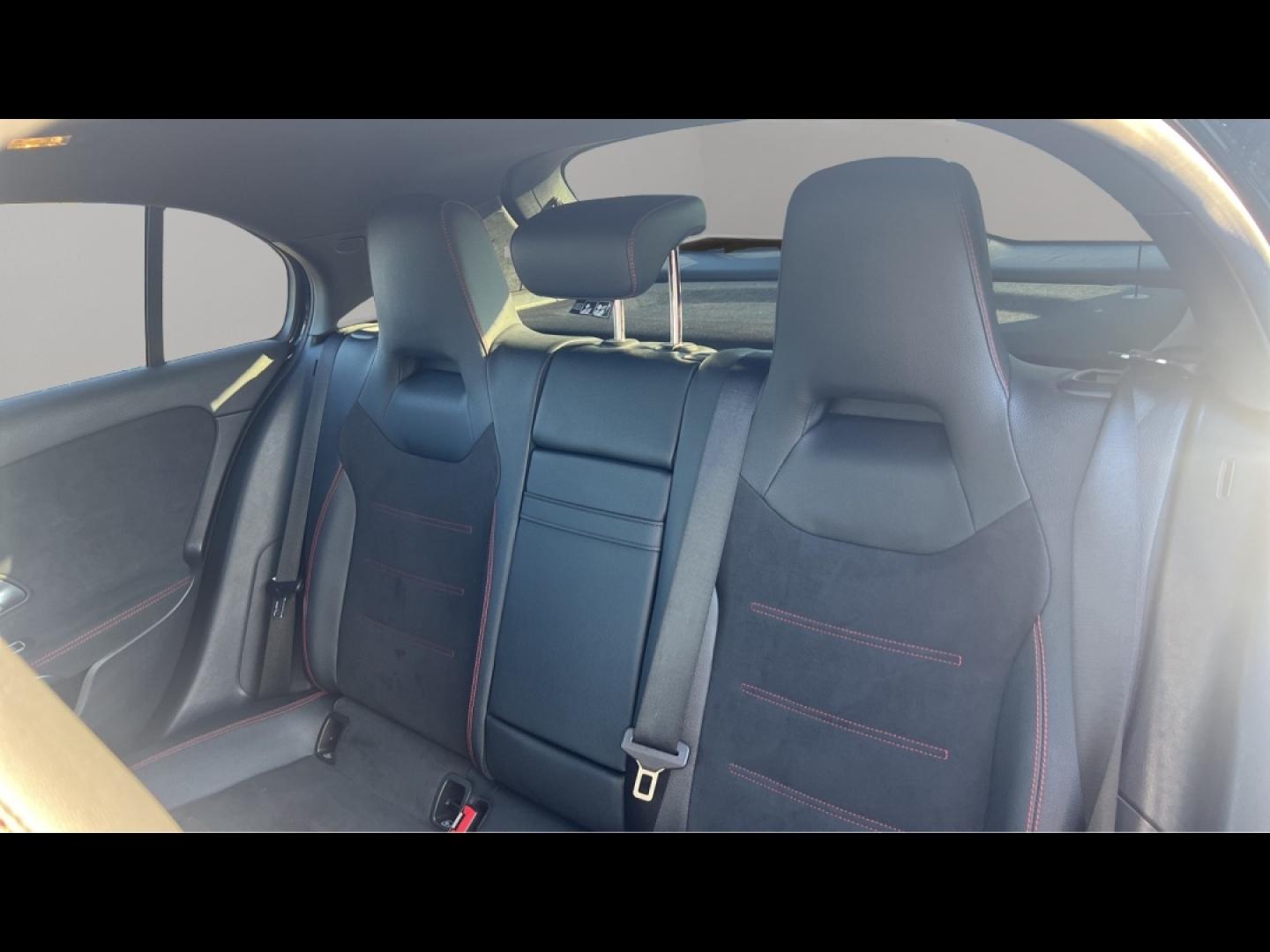 Image MERCEDES-BENZ Classe A 180 d 116ch AMG Line 8G-DCT