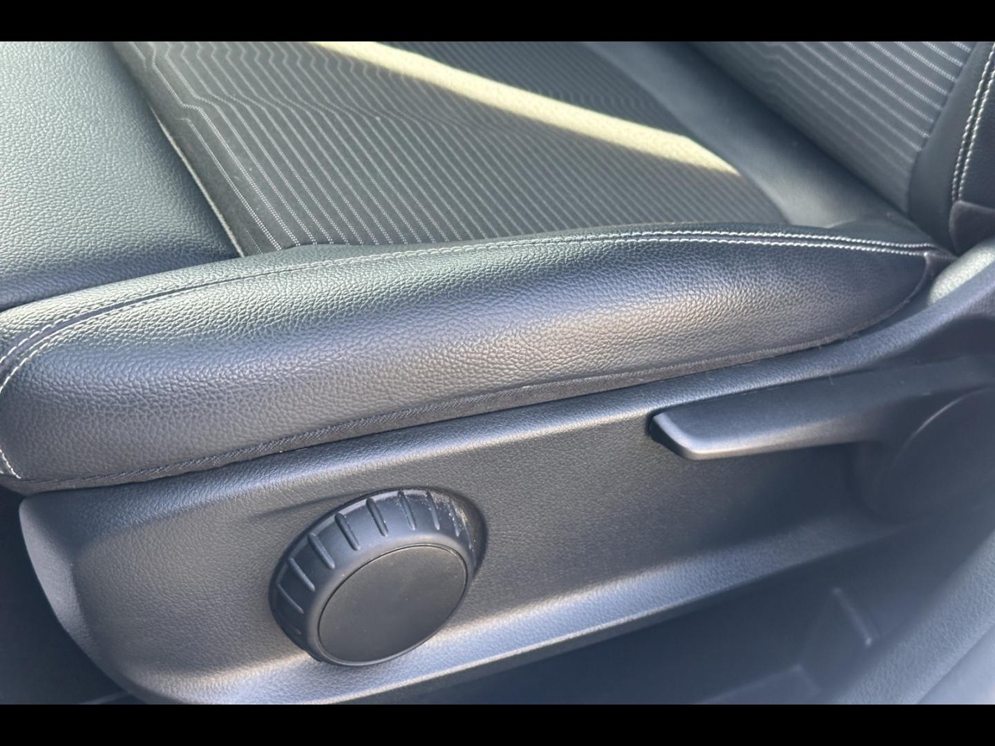 Image MERCEDES-BENZ Classe B 180d 116ch Progressive Line