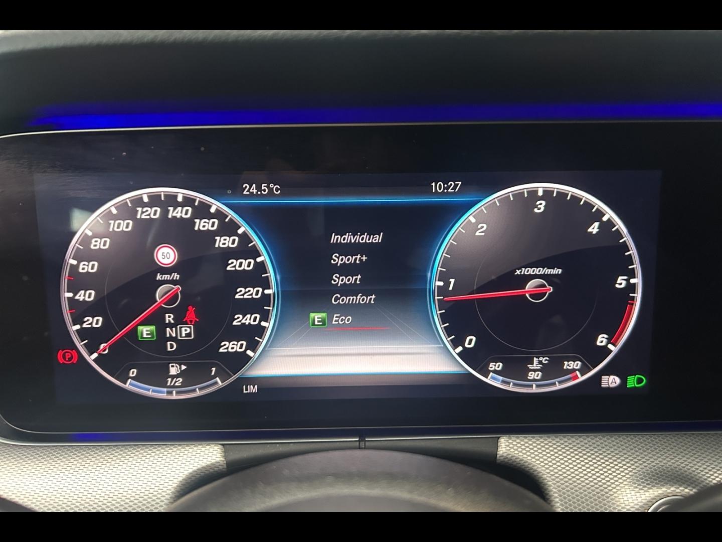 Image MERCEDES-BENZ Classe E Break 220 d 194ch AMG Line 9G-Tronic Euro6d-T-EVAP-ISC