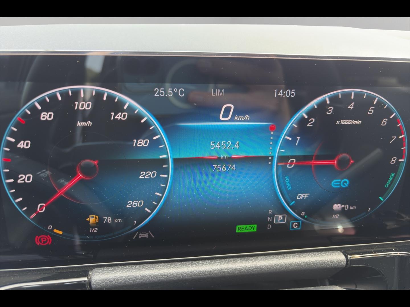 Image MERCEDES-BENZ GLA 250 e 160+102ch Progressive Line 8G-DCT