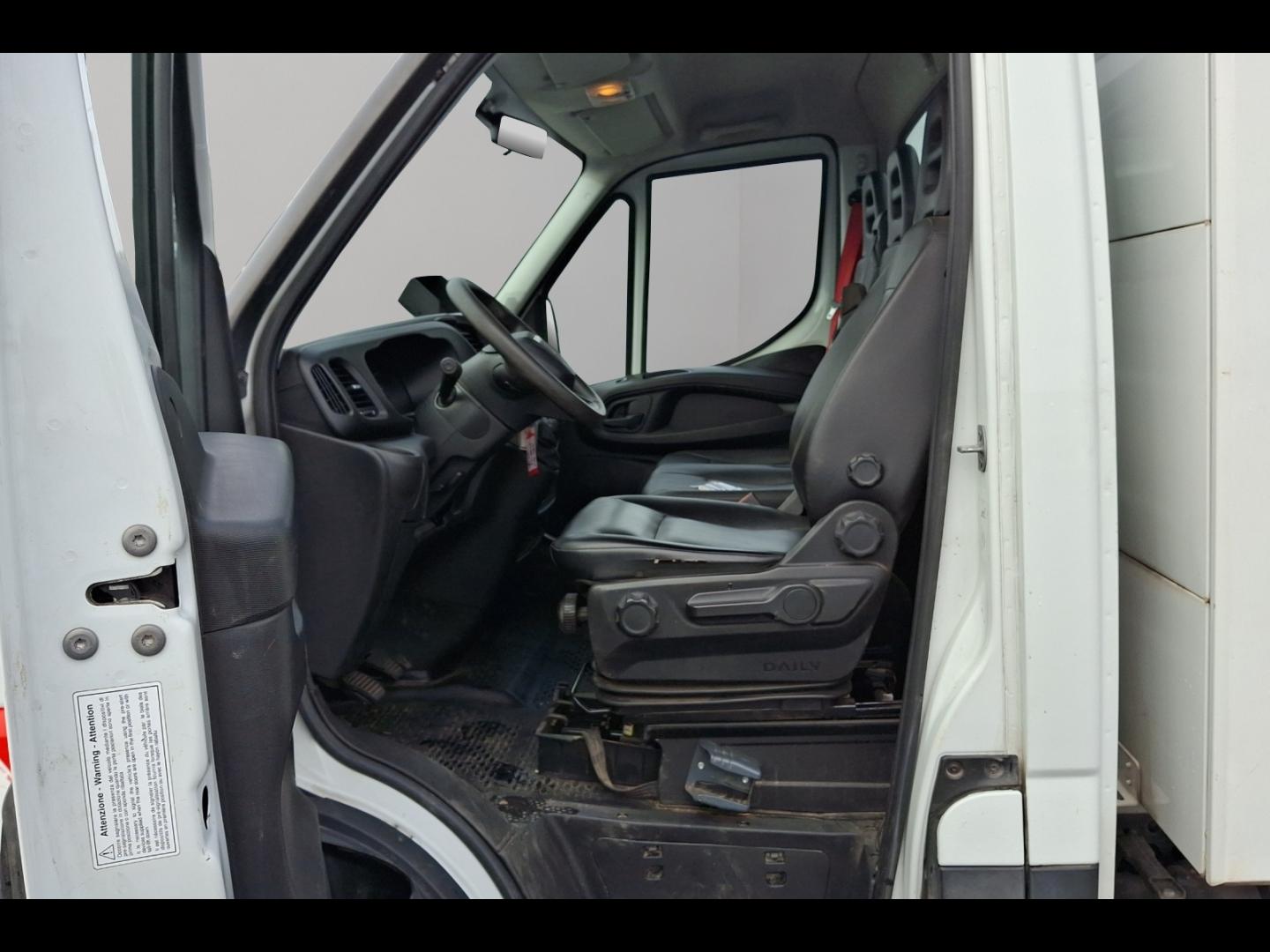 Image IVECO Daily CCb 35C16H empt 3750 3.0 BENNE COFFRE