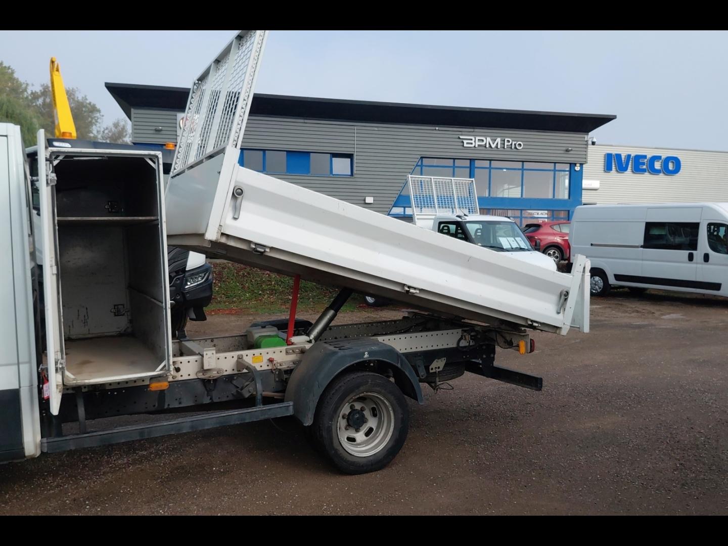 Image IVECO Daily CCb 35C16H3.0 empt 4100 DOUBLE CABINE BENNE COFFRE