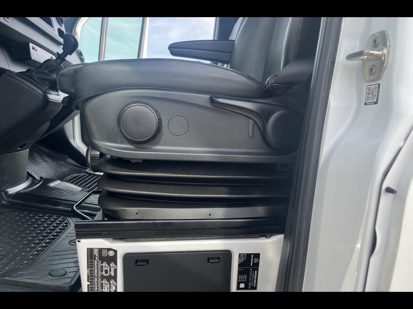 Image MERCEDES-BENZ Sprinter Fg 515 CDI 37 3T5 First Propulsion Lourd