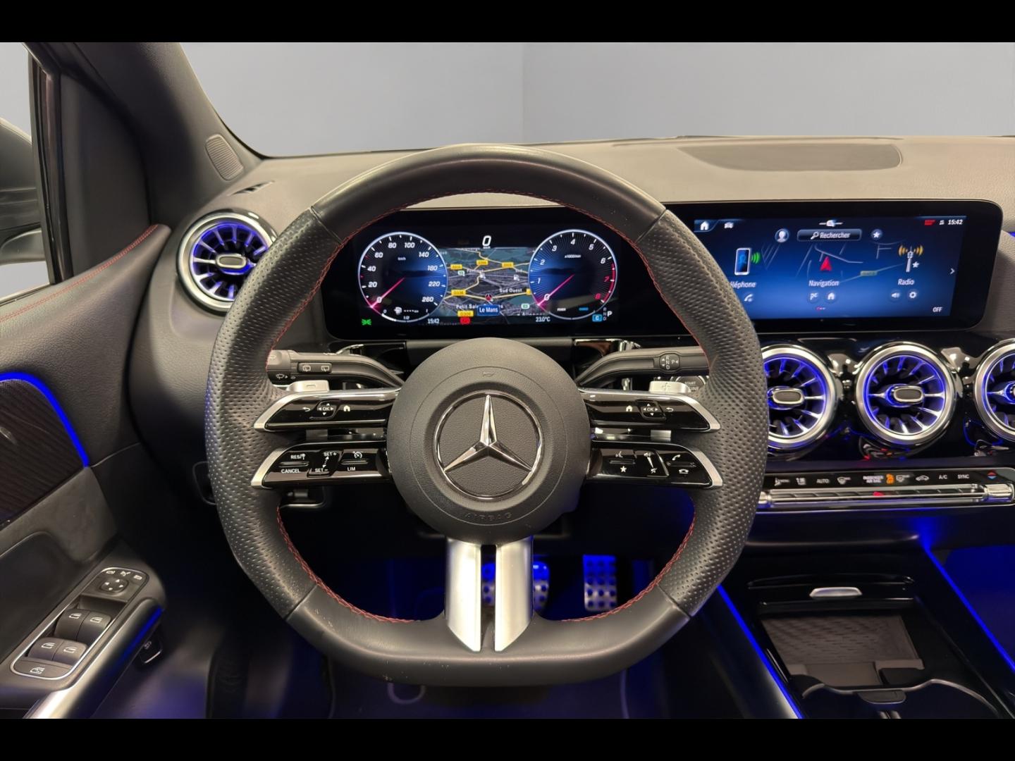 Image MERCEDES-BENZ Classe B 180 136ch AMG Line 7G-DCT