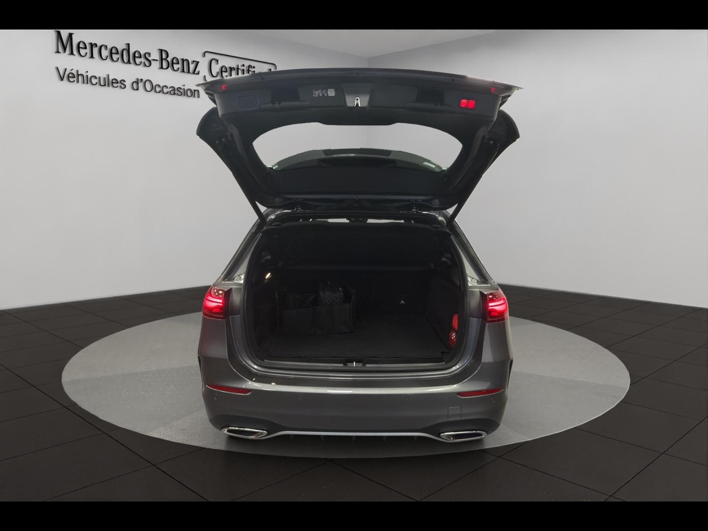 Image MERCEDES-BENZ Classe B 180 136ch AMG Line 7G-DCT