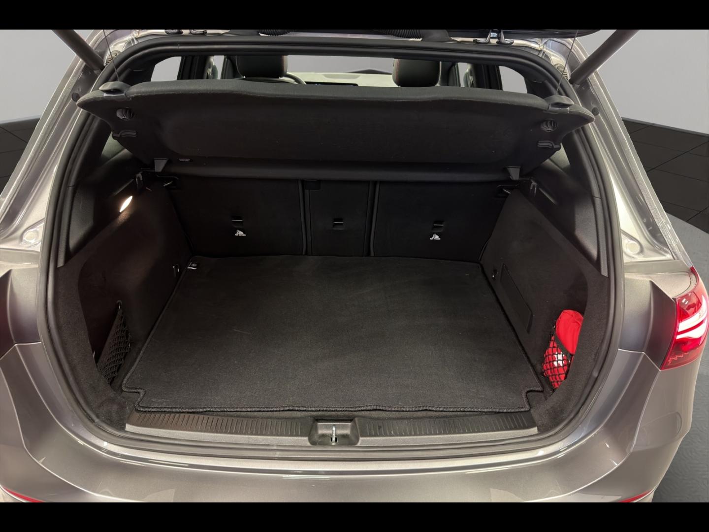 Image MERCEDES-BENZ Classe B 180 136ch AMG Line 7G-DCT