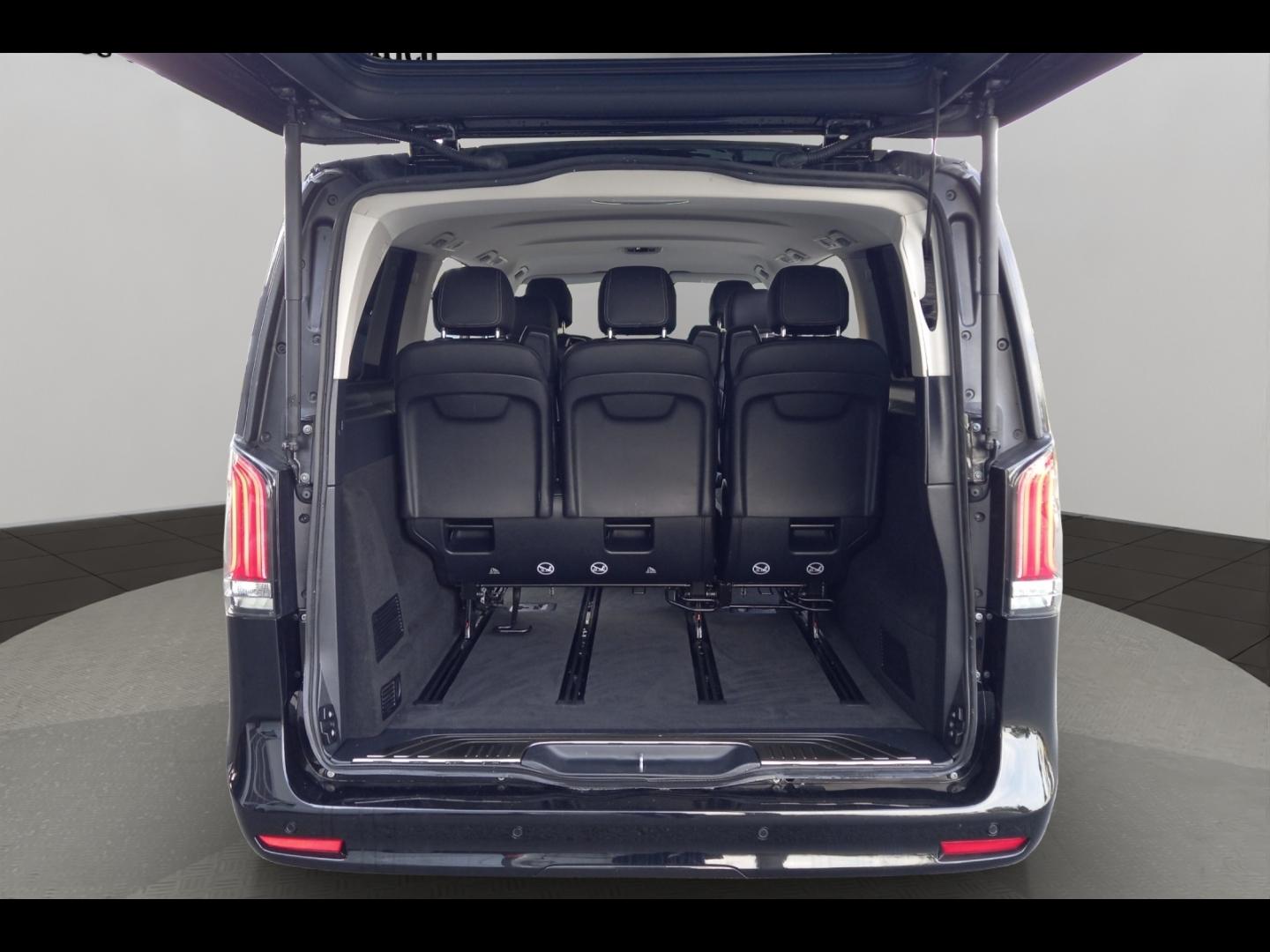 Image MERCEDES-BENZ Classe V 300 d Extra-Long Avantgarde 9G-Tronic