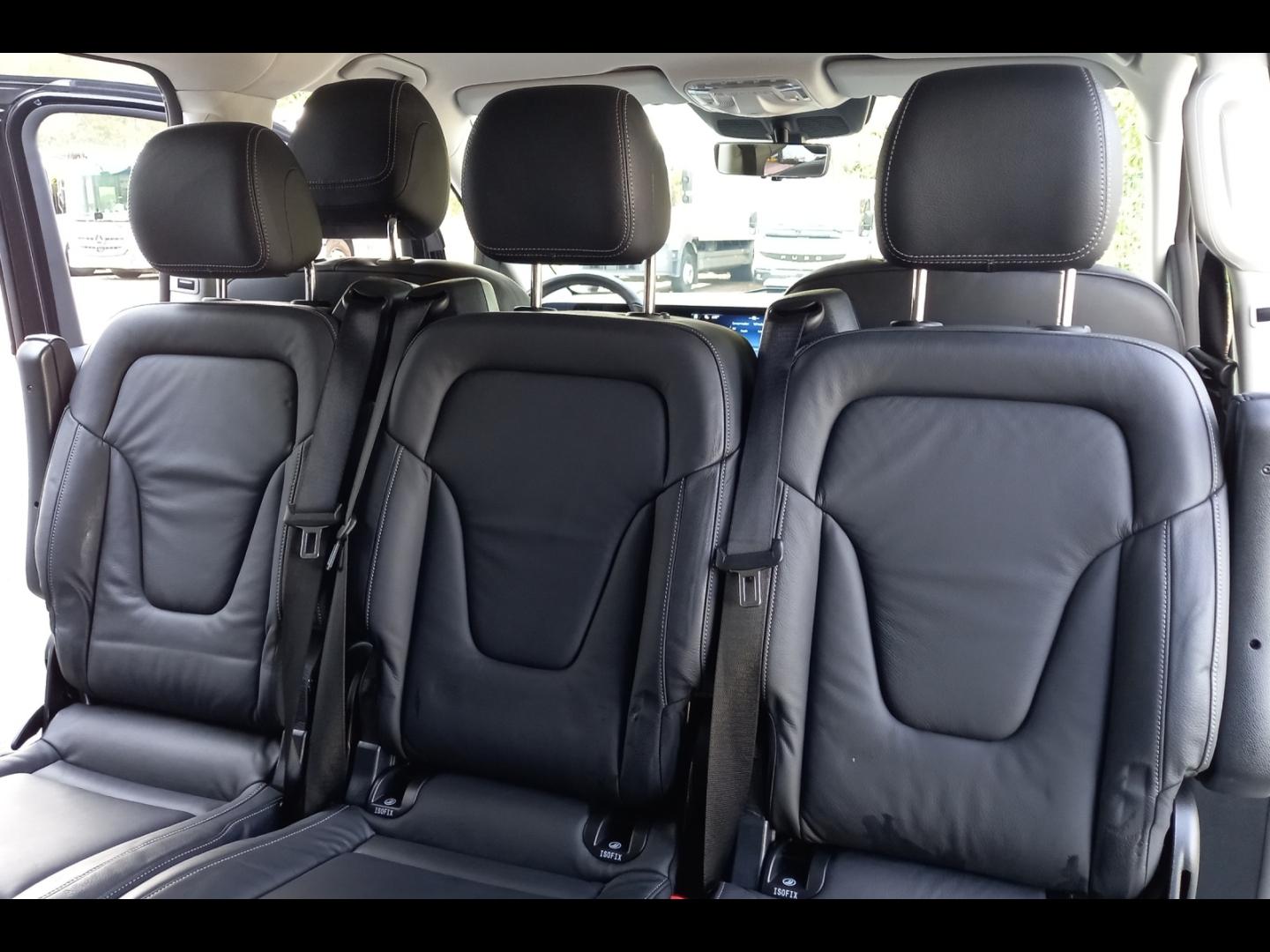 Image MERCEDES-BENZ Classe V 300 d Extra-Long Avantgarde 9G-Tronic