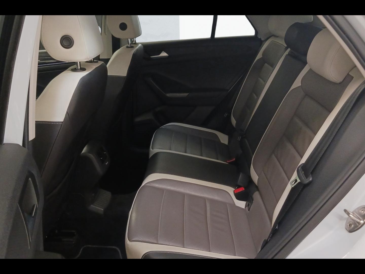 Image VOLKSWAGEN T-Roc 1.5 TSI EVO 150ch Carat Exclusive Euro6d-T
