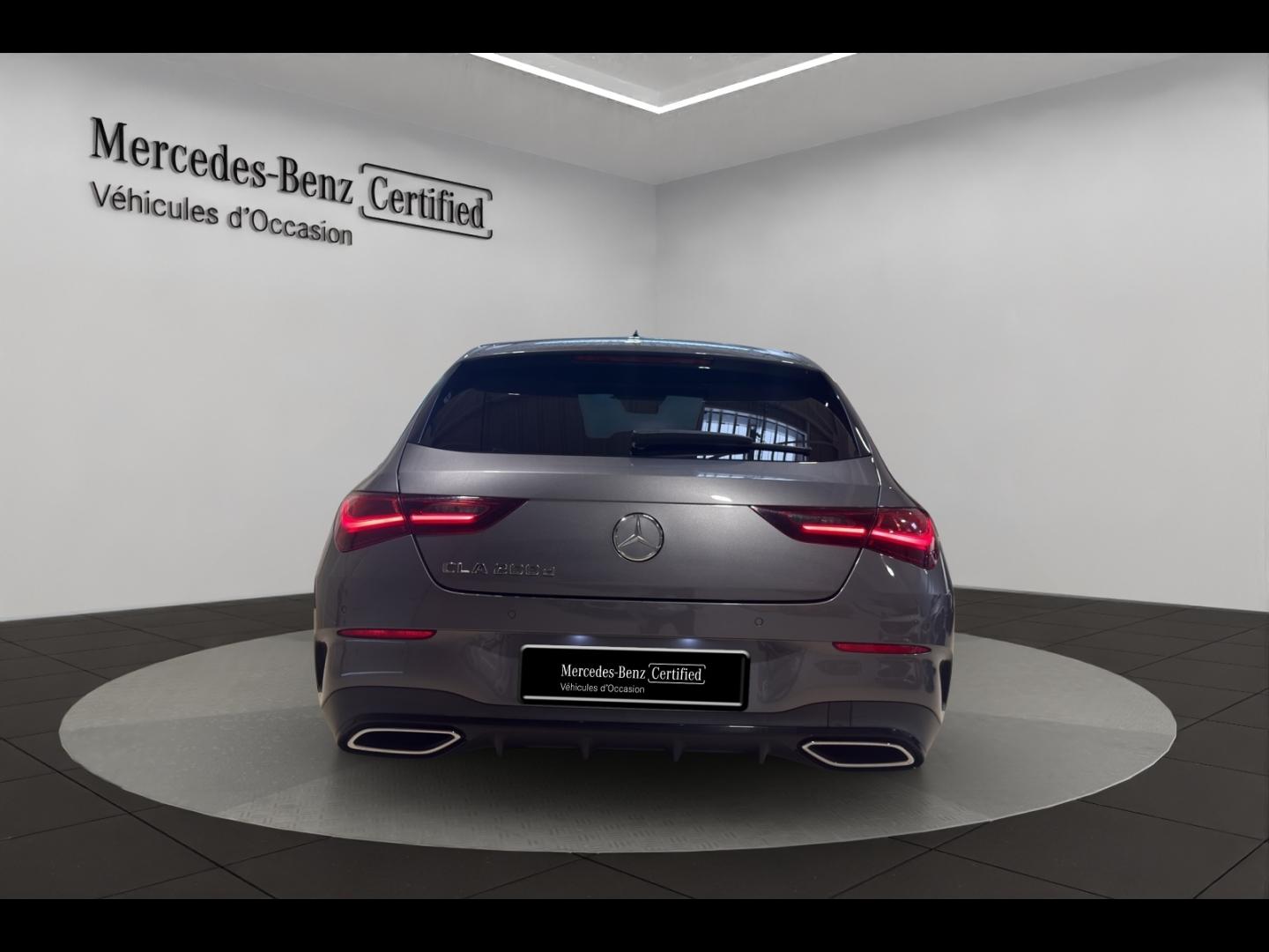 Image MERCEDES-BENZ CLA Shooting Brake 200 d 150ch AMG Line 8G-DCT