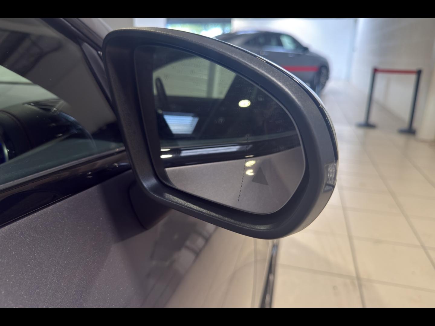 Image MERCEDES-BENZ CLA Shooting Brake 200 d 150ch AMG Line 8G-DCT
