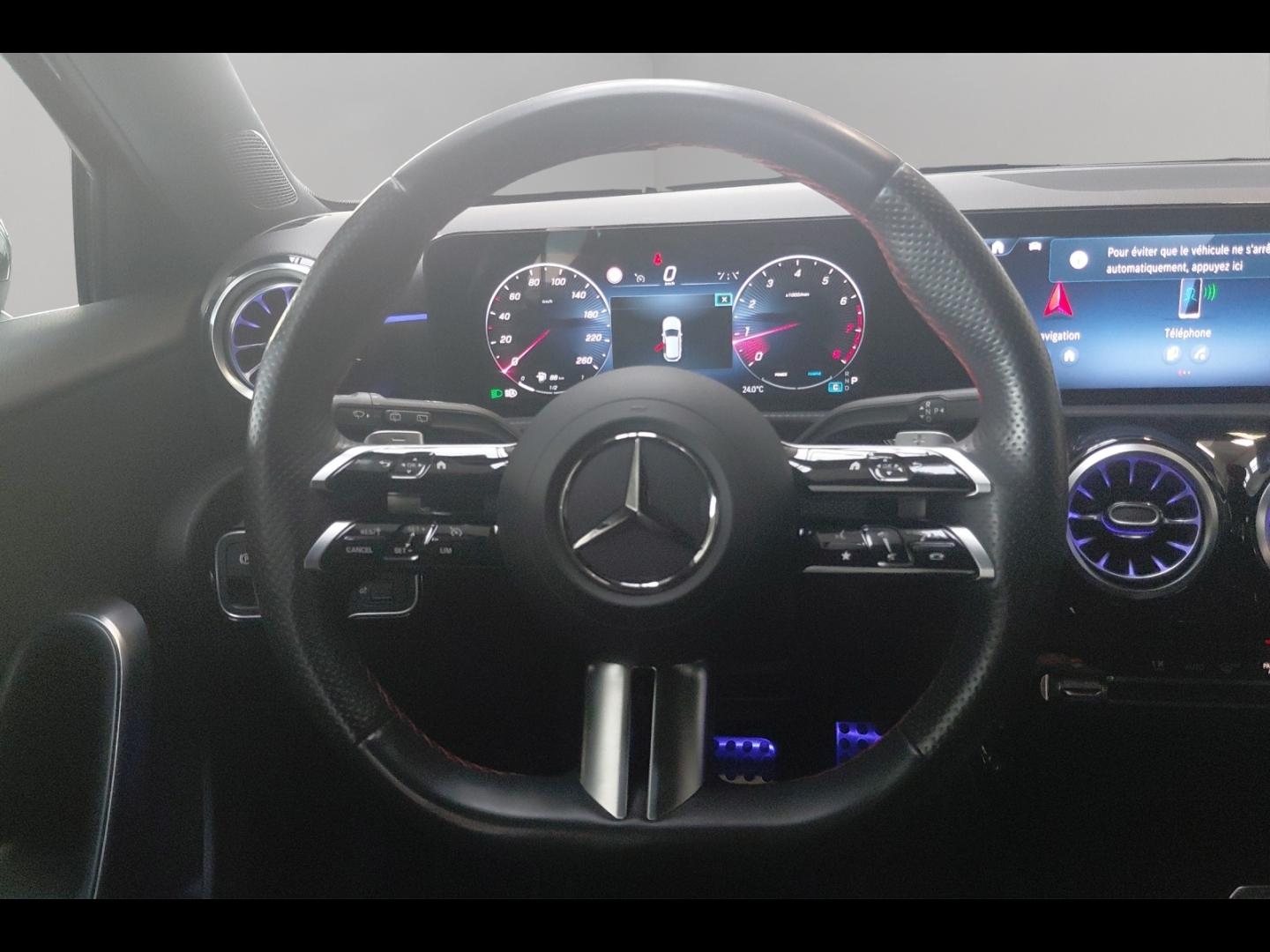 Image MERCEDES-BENZ Classe A 180 136ch AMG Line 7G-DCT