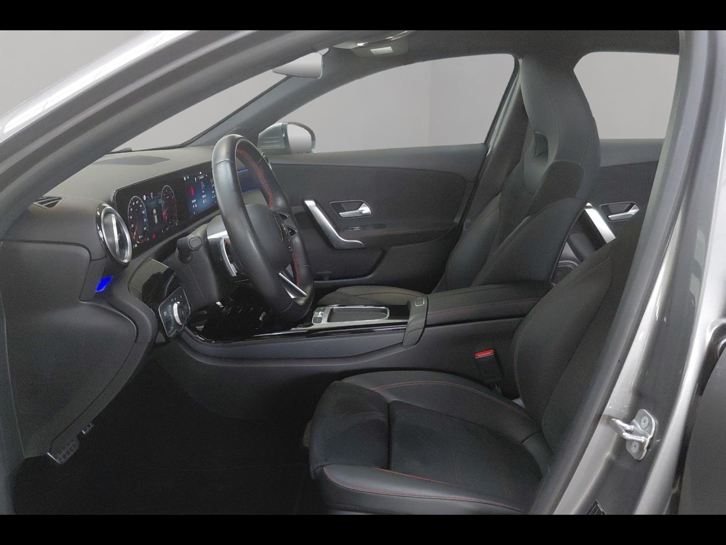 Image MERCEDES-BENZ Classe A 180 136ch AMG Line 7G-DCT