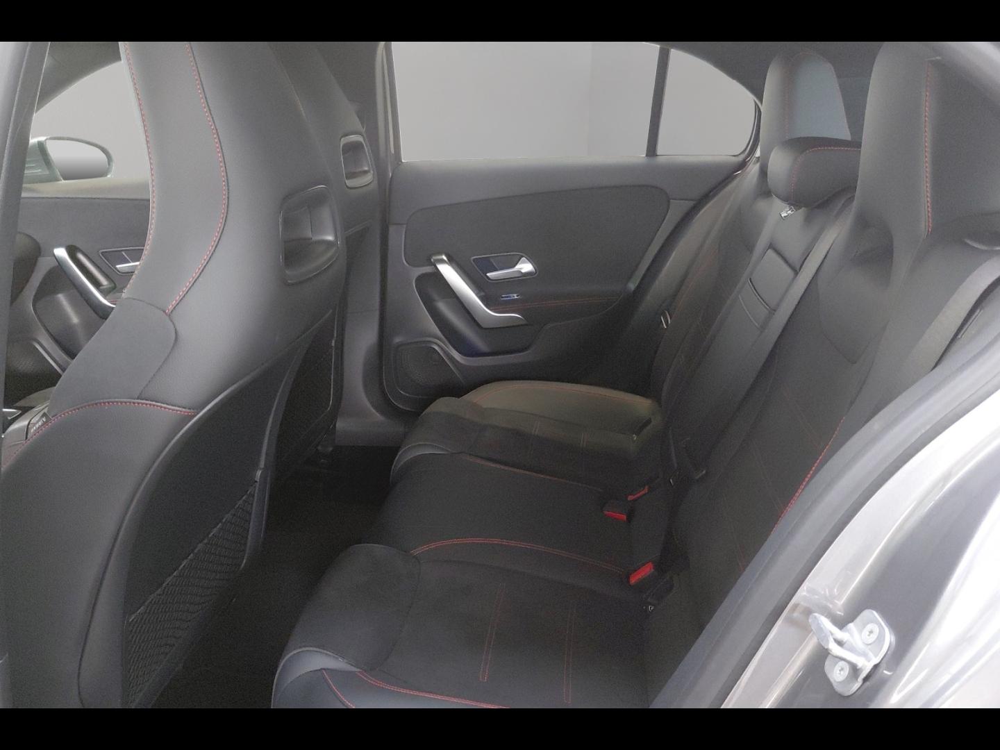 Image MERCEDES-BENZ Classe A 180 136ch AMG Line 7G-DCT