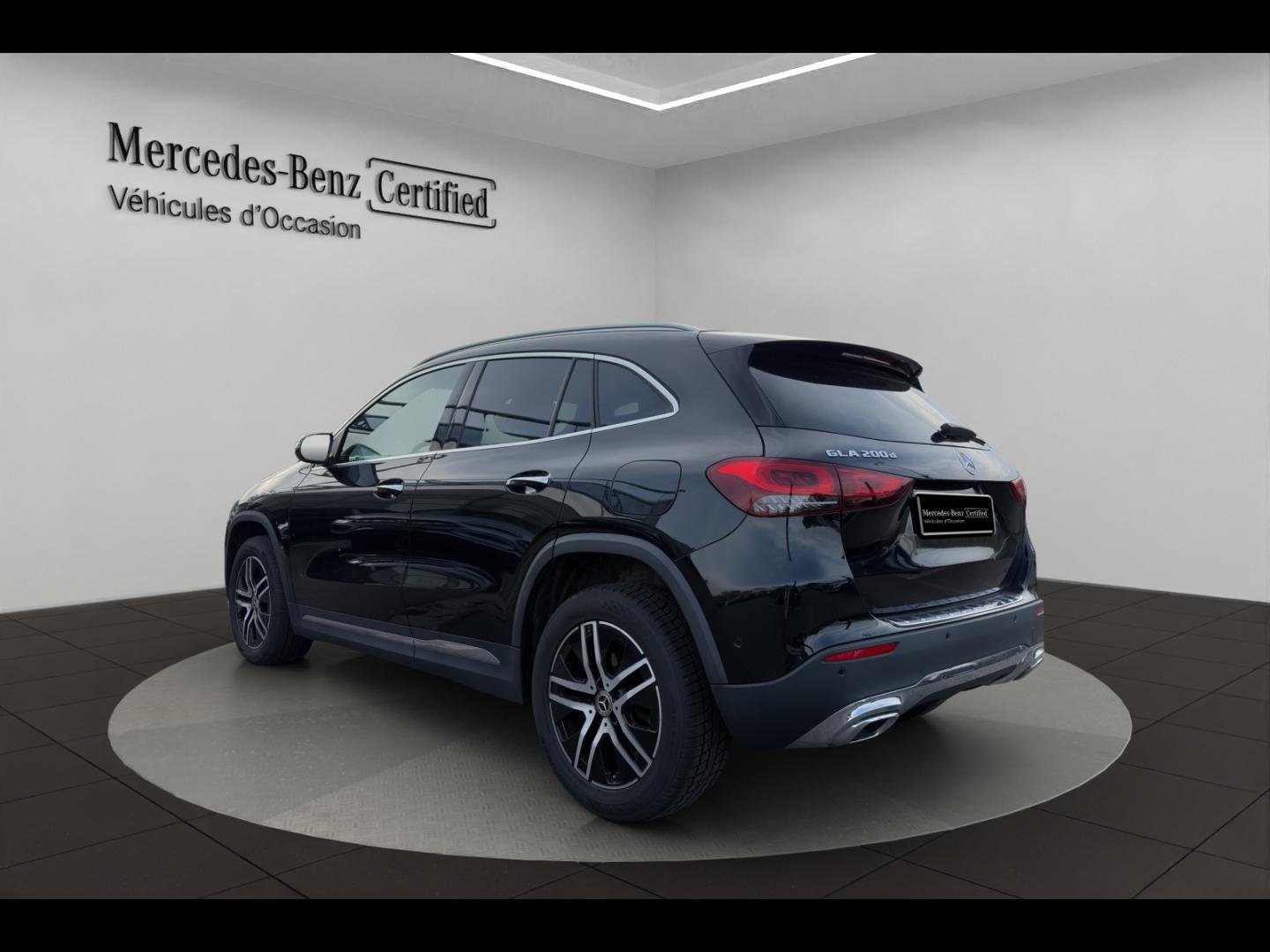 Image MERCEDES-BENZ GLA 200 d 150ch Business Line 8G-DCT