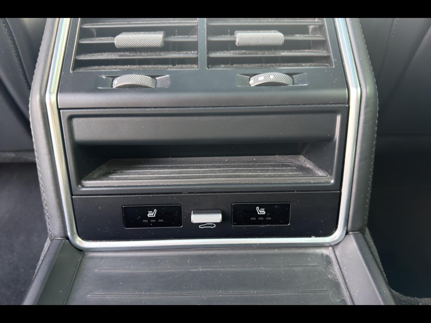 Image PORSCHE Panamera Spt Turismo 3.0 V6 462ch 4 E-Hybrid