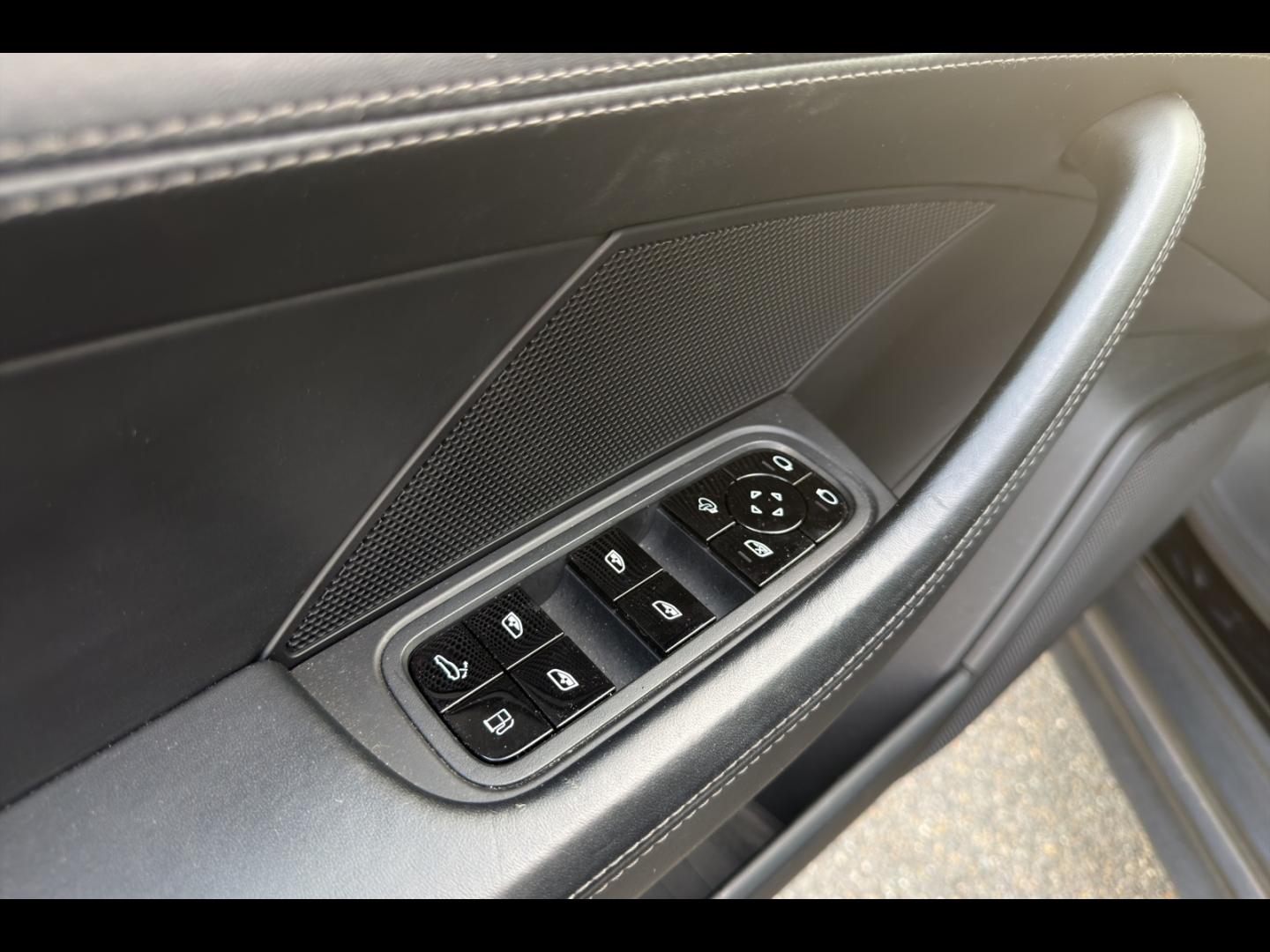 Image PORSCHE Panamera Spt Turismo 3.0 V6 462ch 4 E-Hybrid