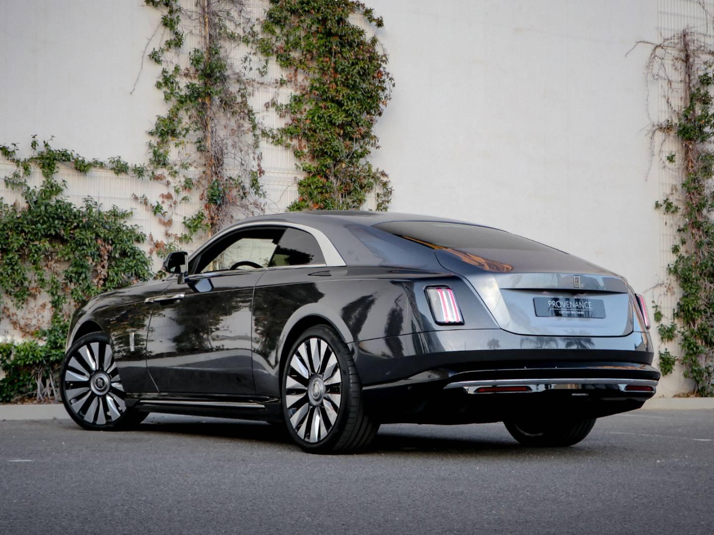 Image ROLLS ROYCE SPECTRE Silver Badge