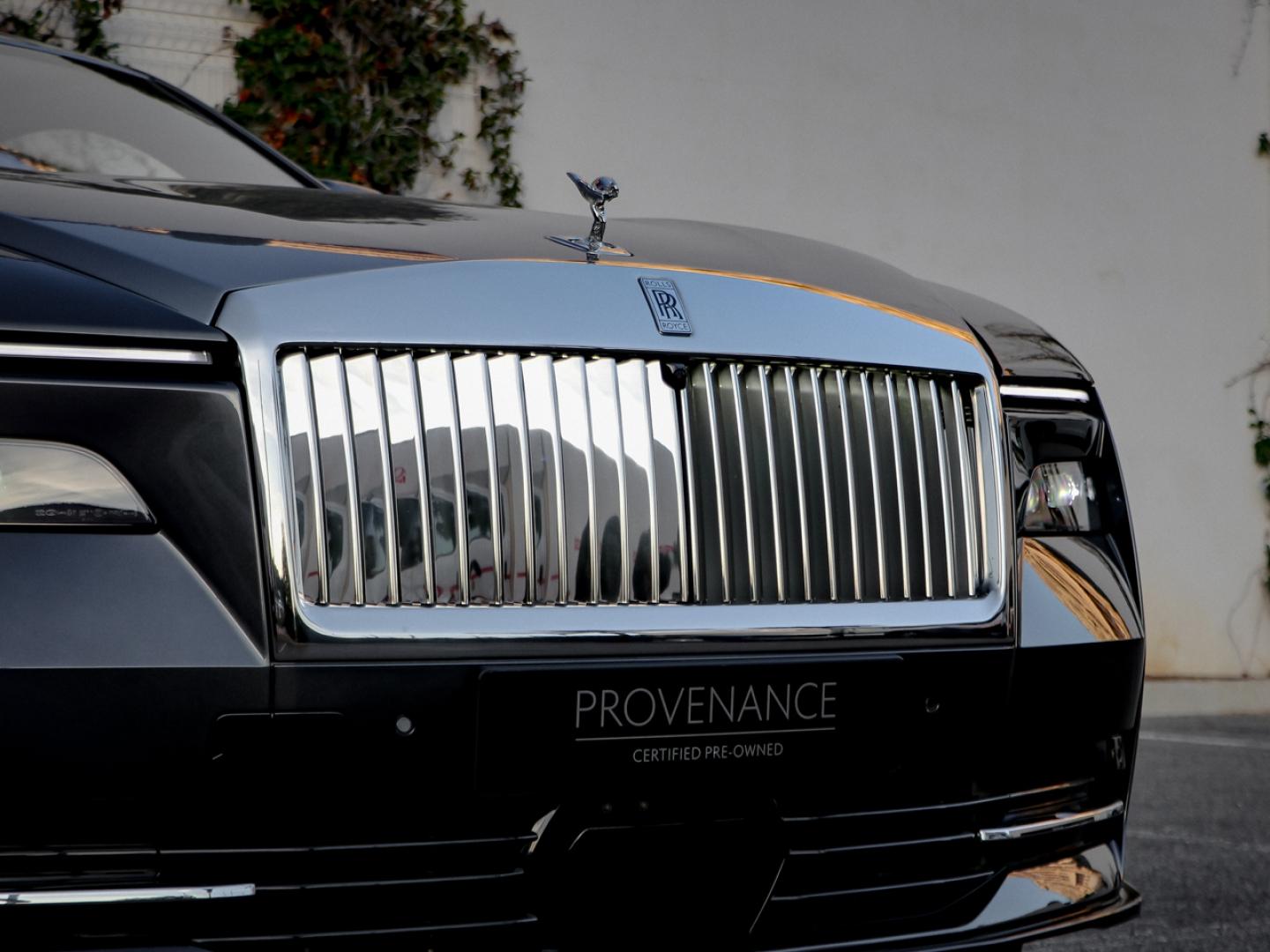 Image ROLLS ROYCE SPECTRE Silver Badge