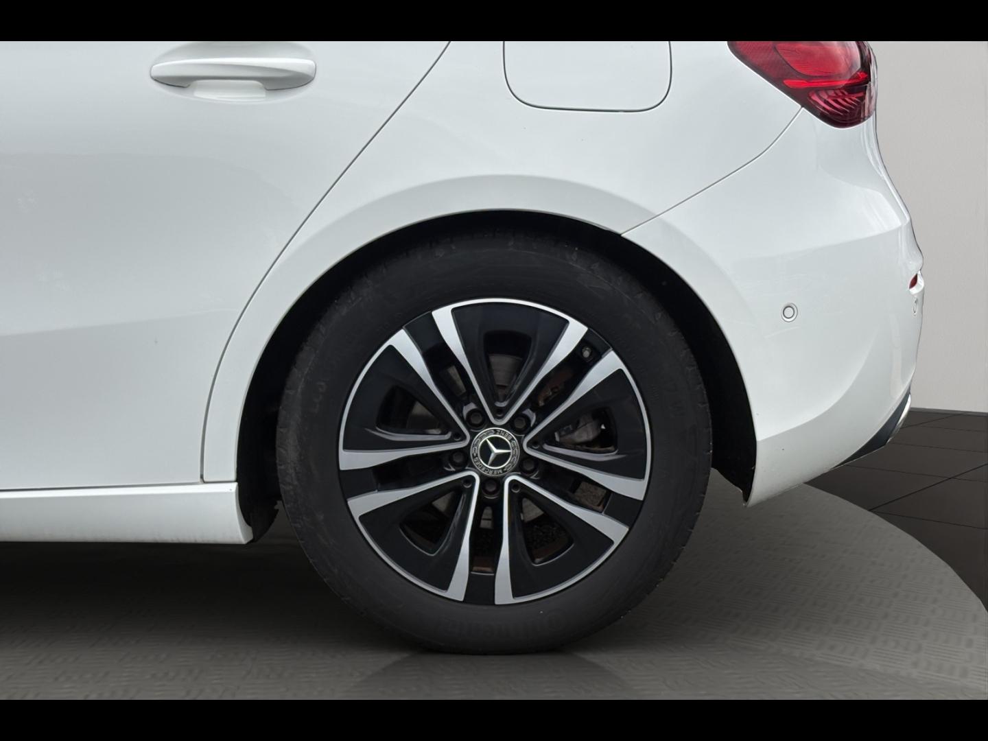 Image MERCEDES-BENZ Classe A 180 136ch Progressive Line 7G-DCT