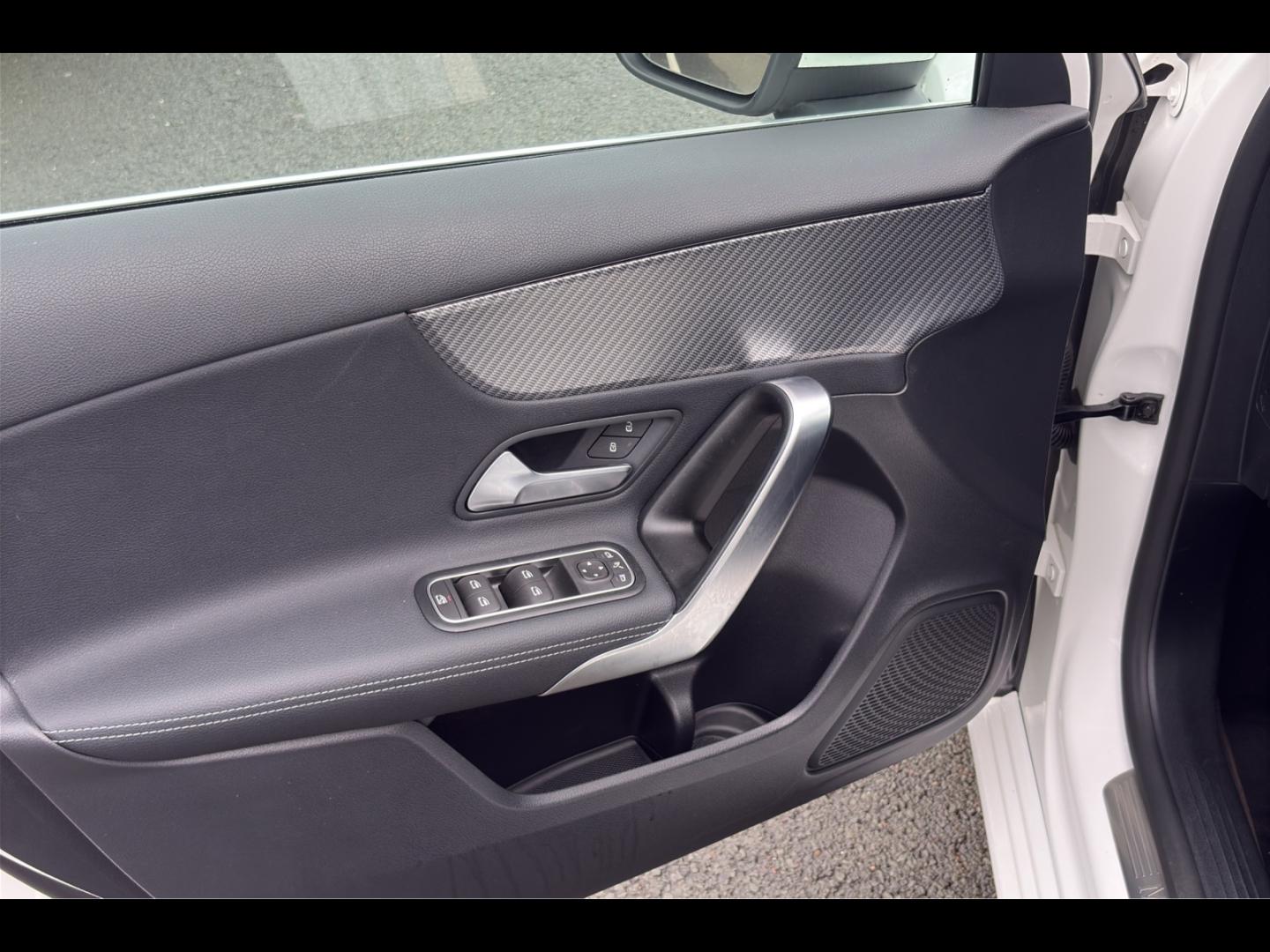 Image MERCEDES-BENZ Classe A 180 136ch Progressive Line 7G-DCT