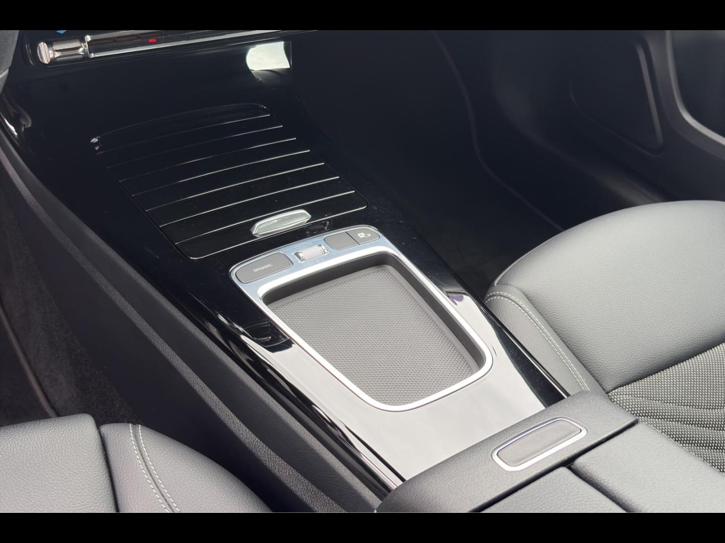 Image MERCEDES-BENZ Classe A 180 136ch Progressive Line 7G-DCT
