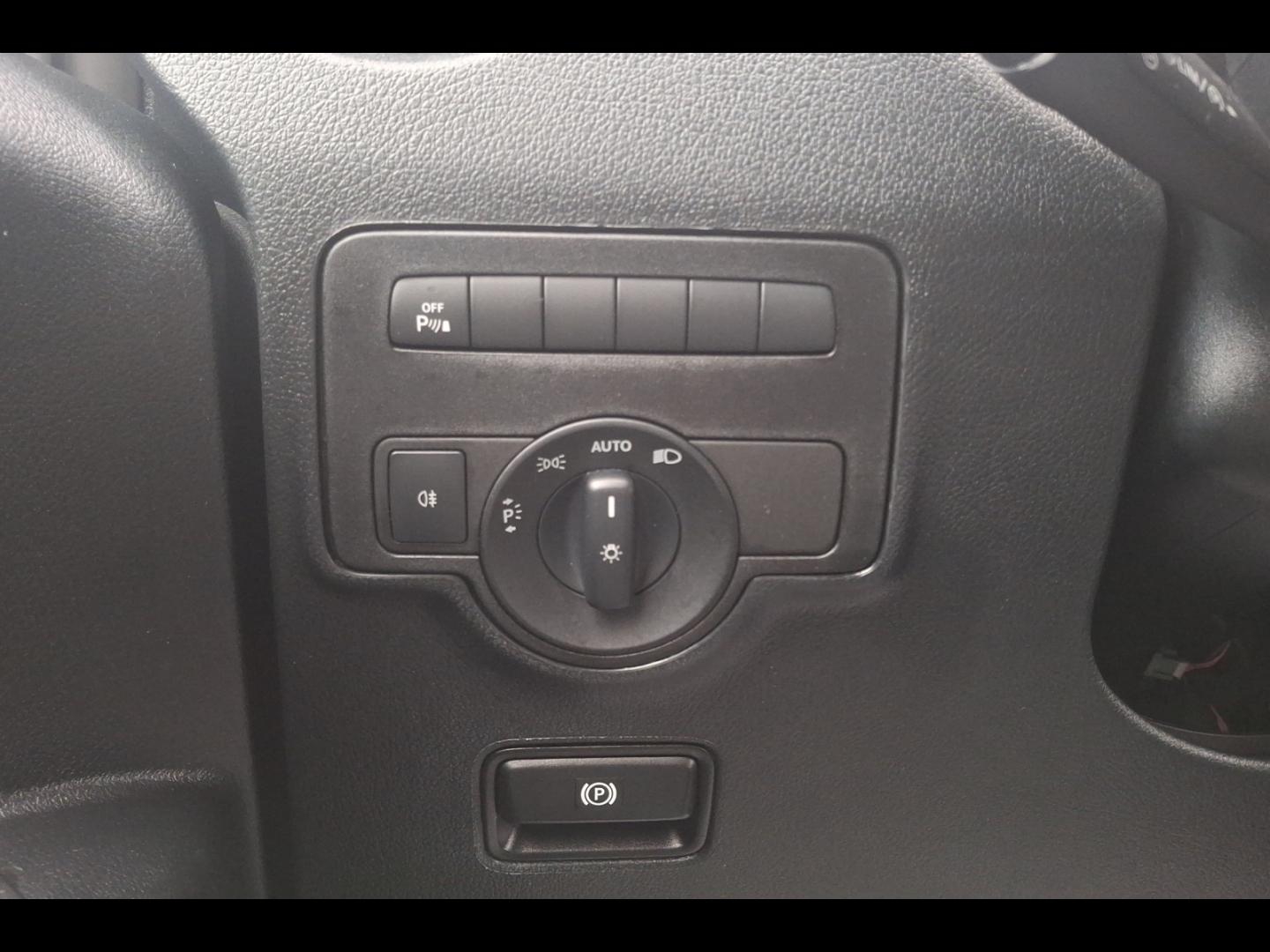 Image MERCEDES-BENZ Vito Fg 116 CDI Long Pro Propulsion