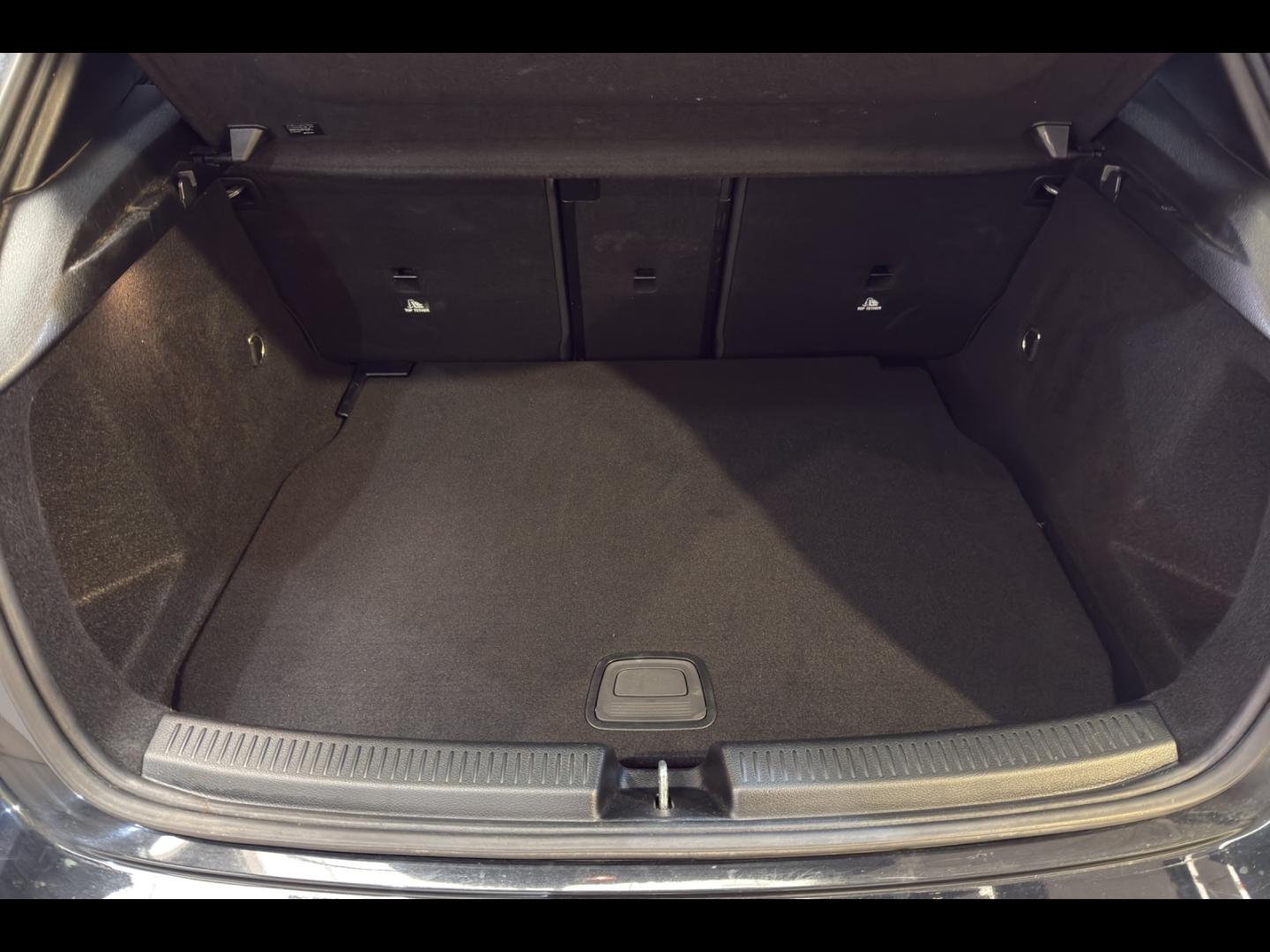 Image MERCEDES-BENZ Classe A 200 d 150ch AMG Line 8G-DCT