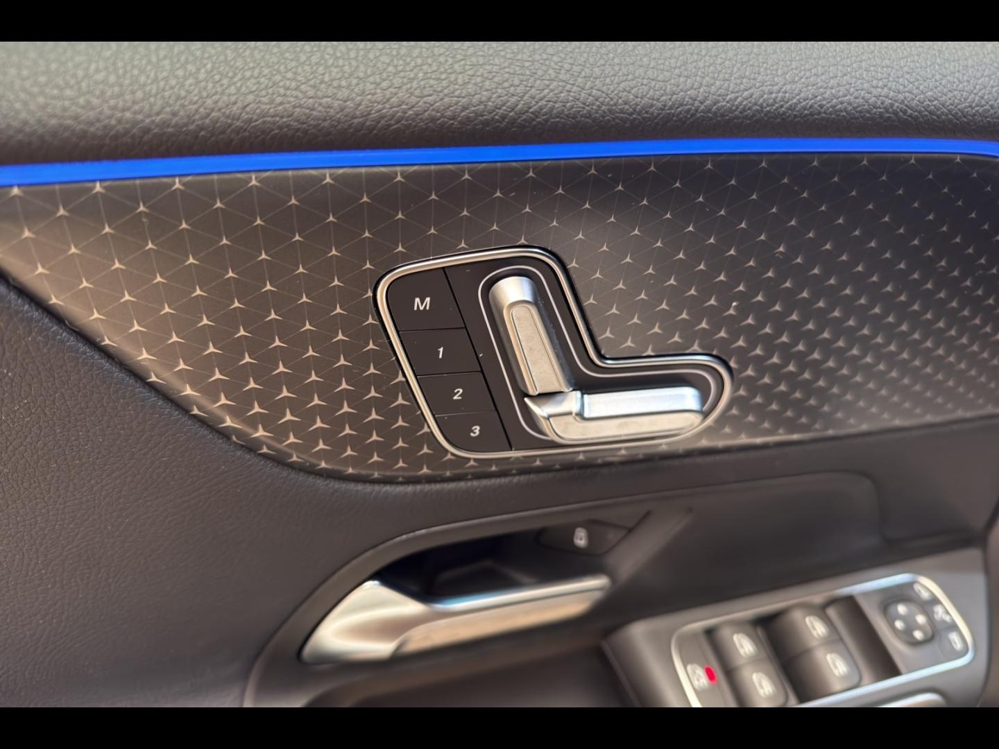 Image MERCEDES-BENZ Classe B 180 136ch Progressive Line 7G-DCT