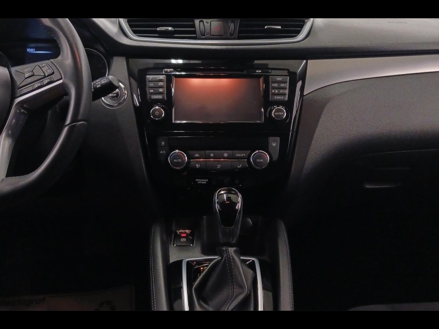 Image NISSAN Qashqai 1.2 DIG-T 115ch N-Connecta Xtronic