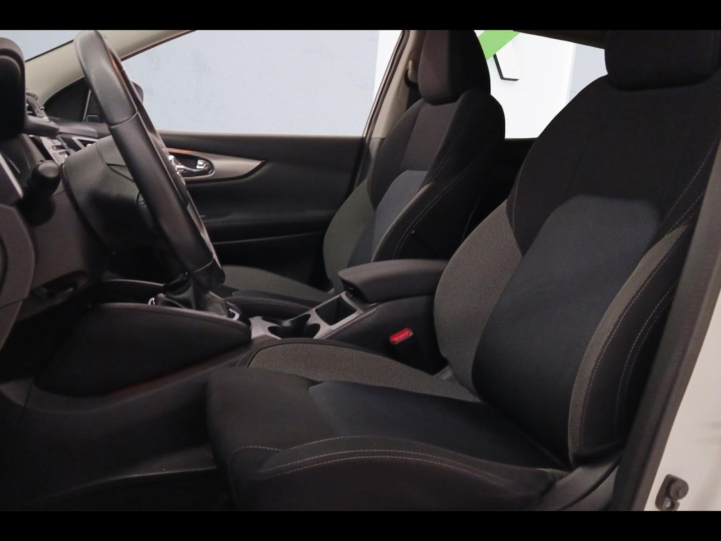 Image NISSAN Qashqai 1.2 DIG-T 115ch N-Connecta Xtronic