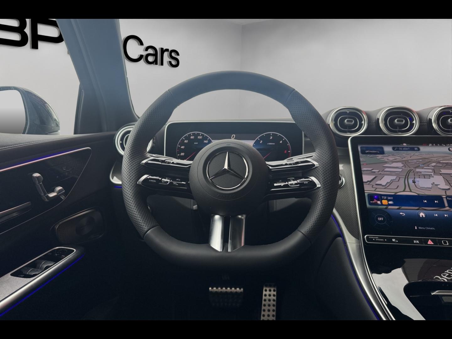Image MERCEDES-BENZ GLC 220 d 197ch AMG Line 4Matic 9G-Tronic