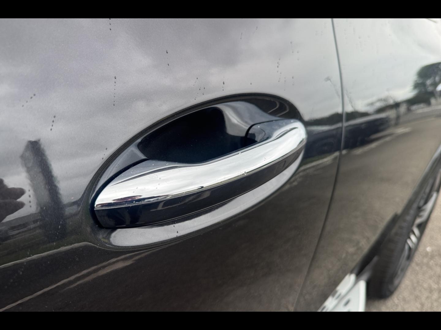 Image MERCEDES-BENZ GLC 220 d 197ch AMG Line 4Matic 9G-Tronic
