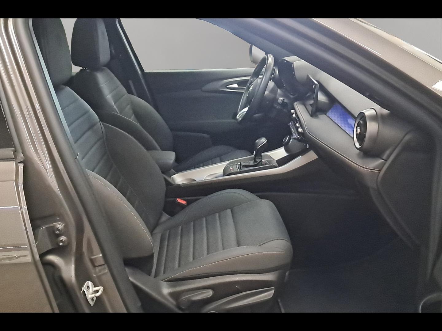 Image ALFA ROMEO Tonale 1.3 PHEV 280ch Edizione Speciale AT6 e-Q4